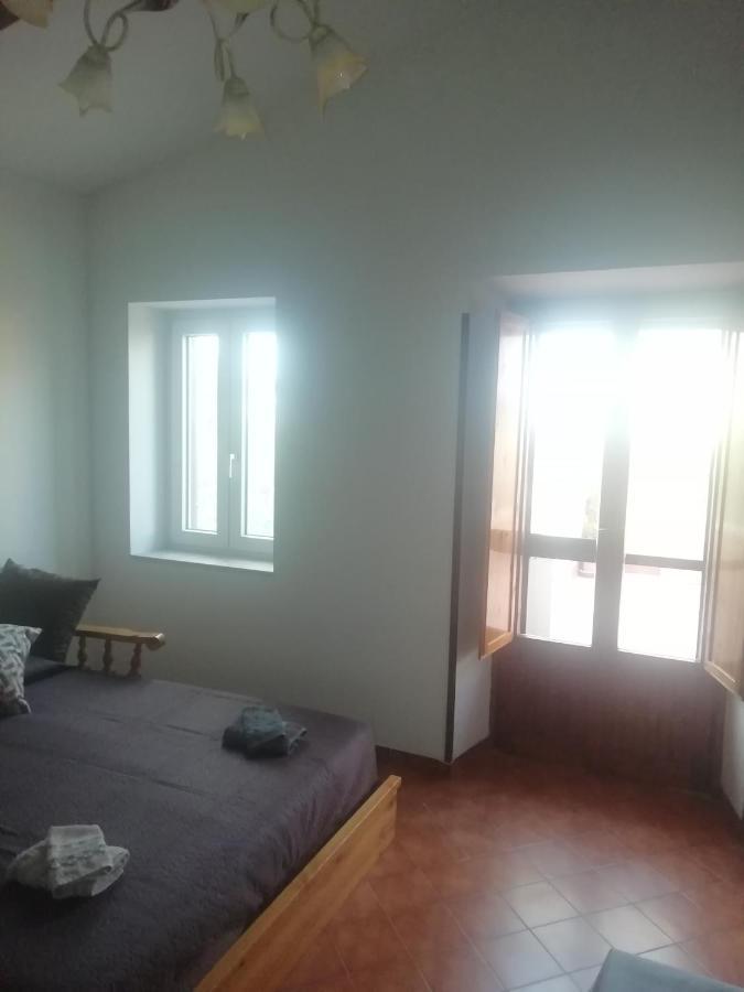Villa Giuliana Stanze Con Bagno Interno In Villa A 350 Mt Spiaggia Libera Lido Delle Sirene Anzio Luaran gambar
